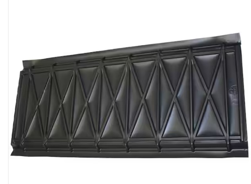 lot 617 image: ProVent 22 in. x 4 ft. Rafter Vent - 10 Per Carton