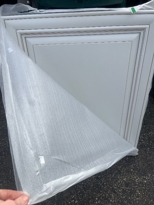 lot 294 image: Beautiful Decrotive Wooden Panel - Great for Kitchen Design  Cabniets - Liberty Shaker Design, Oatmeal Color, 23 � x 29 � x �