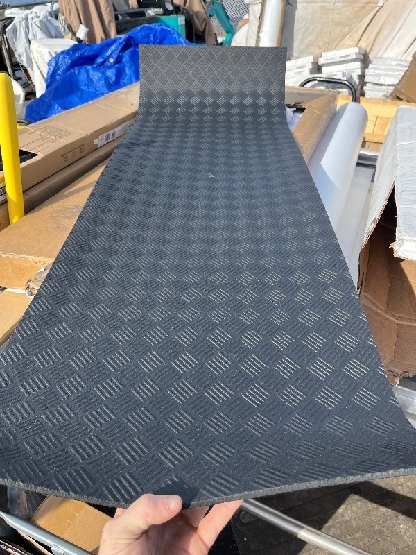 lot 47 image: 24 x 5 x � Rubber Mat - Great Utility Mats for Work Place - Hatch Bubble Checkered Design