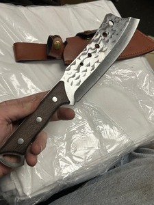 lot 12 image: Beautiful Professional Quality Damascus Styled Cleaver - Wooden & Metal Handle - Quality Brown Leather Sheath - 6 Blade