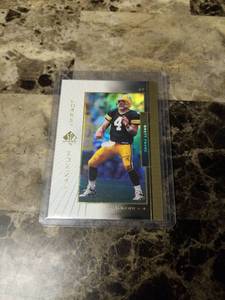 lot 889 image: 1999 Upper Deck SP Authentic Hologram Brett Favre Green Bay Packers Football Card