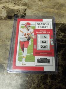 lot 928 image: 2021 Panini Contenders Football Patrick Mahomes Kansas City Chiefs Card