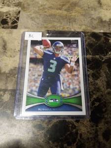 lot 942 image: 2012 Topps Russell Wilson Seattle Seahawks Rookie Football Card