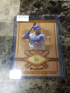 lot 949 image: 2001 Upper Deck SP Game Bat Gary Sheffield Los Angeles Dodgers Baseball Card