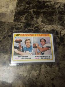 lot 955 image: 1978 Topps Passing Leaders Bob Griese and Roger Staubach Football Card