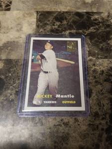 lot 970 image: 1996 Topps Mickey Mantle New York Yankees Baseball Card