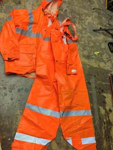 lot 16794 image: Safety Rain Suit with Reflective Strips