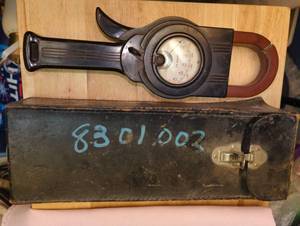 lot 16739 image: Model 633 AC Ammeter, vintage, in case.