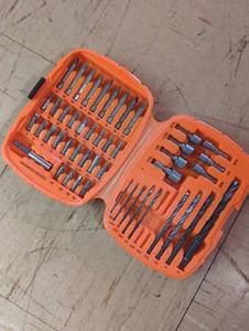 lot 16747 image: Black & Decker Professional Drill Bit Set with Case, used.
