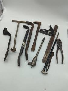 lot 16779 image: Collection of VintageTools