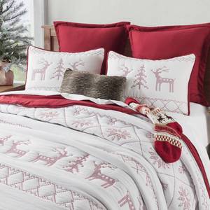 lot 1880 image: WDCOZY Red Christmas Oversized California King Size Quilt Bedding Sets with Pillow Shams, Cal King Soft Lightweight Bedspread Coverlet, 3 Pieces, 118x106 inches