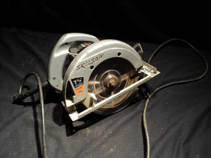 lot 3197 image: Skil Saw 7-14 circular saw