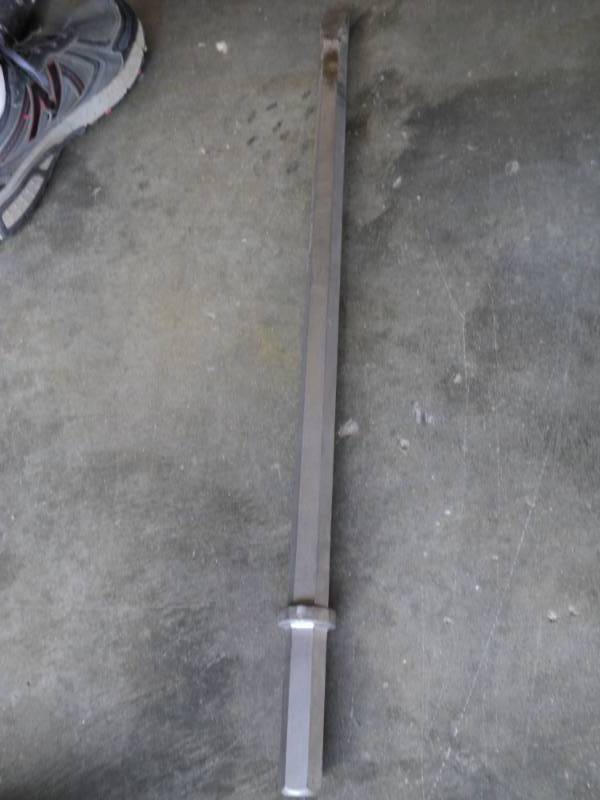 lot 1899 image: (1) CT lot Jack Hammer bit,  breaker bit