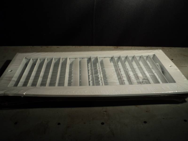 lot 3275 image: Grainger vent register cover