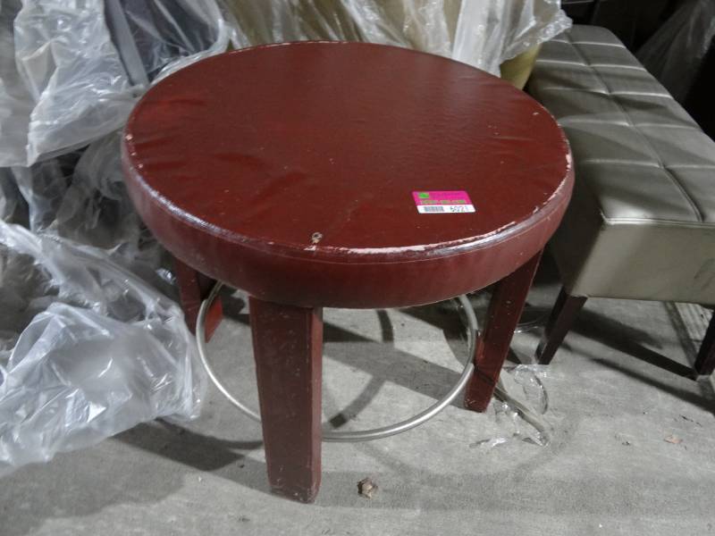 lot 6021 image: Round Leather Side Table