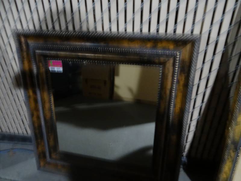 lot 6045 image: Mirror