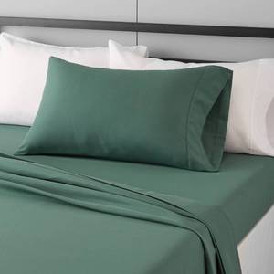 lot 5324 image: Amazon Basics Lightweight Super Soft Easy Care Wrinkle-Free Breathable Brushed Microfiber 3-Piece Bed Sheet Set with 14-Inch Deep Pockets, Twin XL, Emerald Green, Solid