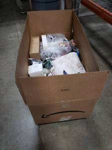 lot 5878 image: Large Box of Misc. Items