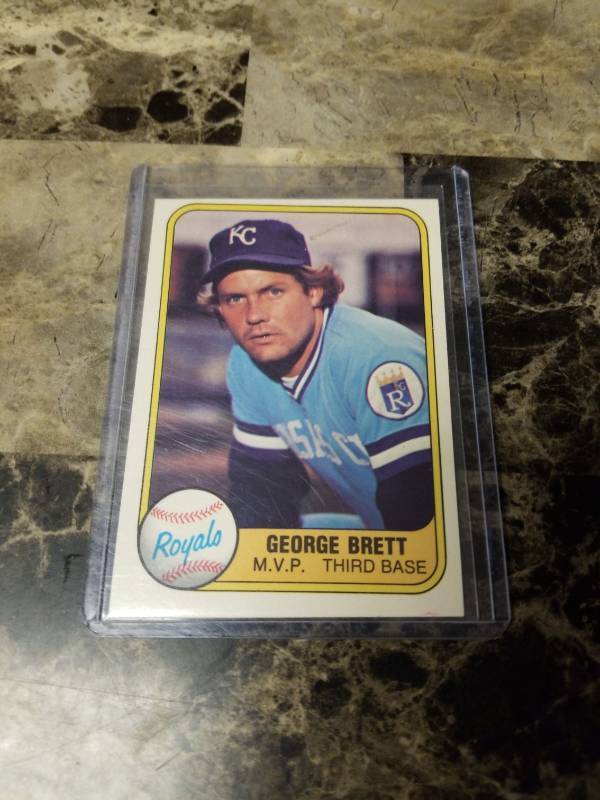 lot 891 image: 1981 Fleer Corp George Brett Kansas City Royals Baseball Card