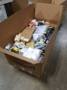 lot 6927 image: Large Box of Misc. Items