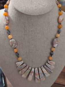 lot 2464 image: Peach Marble and Orange Jade Statement Necklace