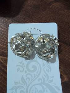 lot 2480 image: Crystal Studded Round Clip-on Earrings