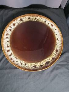 lot 2717 image: Brown Glass Decorative Plate with Textured Border
