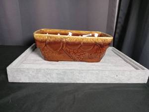 lot 2720 image: Hull F18 Brown Glazed Rectangular loaf pan