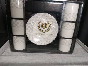 lot 2743 image: Prestige Kitchen White Porcelain Dinnerware Set