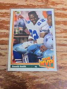 lot 11 image: 1991 Upper Deck Emmitt Smith Team MVP Card #456
