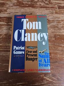 lot 15 image: Tom Clancy Three Complete Novels Collection