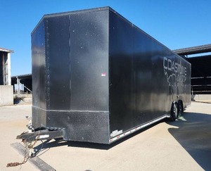 lot 22 image: 2018 32ft Forest River Value Hauler - BLACK