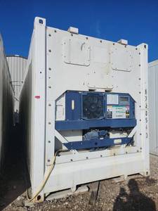 lot 29 image: 2005 Thermoking 40ft&nbspNT1531 Refrigerated Container Model 69NT40-541-012