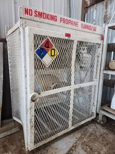 lot 14387 image: Industrial Propane Storage Cabinet