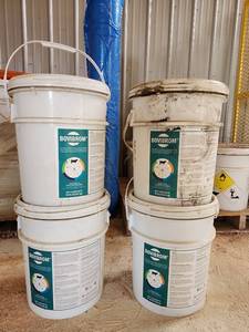 lot 14426 image: Bovibrom 50lb Industrial Antimicrobial Treatment - 4 Total