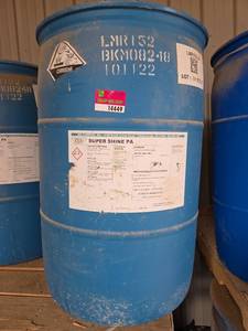 lot 14449 image: 55-Gallon Drum Zee Super Shine PA Industrial Drum