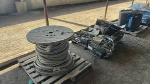 lot 16005 image: Industrial Electric Insulator Lot - Power Line Components