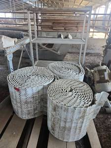 lot 16020 image: Industrial Conveyor System with White Plastic Chain Belts