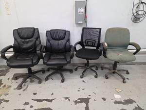 lot 15144 image: Office Task Chairs - Lot of 4