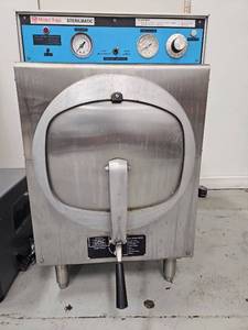 lot 15164 image: Market Forge Sterilmatic Steam Sterilizer  Model 183533