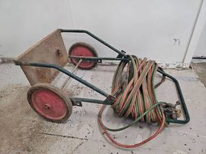 lot 15172 image: Oxygen and Acetylene Cart W Hoses and Gages
