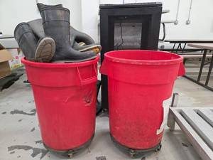 lot 15180 image: Assorted Lot W (2) Red Brute 32G Commercial Rolling Trash Cans and Rubber Boots