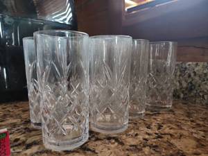lot 20410 image: Cut Crystal Highball Glass Set