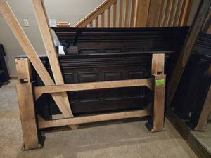 lot 20451 image: Dark Wood Queen Size Bed Frame
