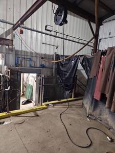lot 15208 image: Shop Hose Reel