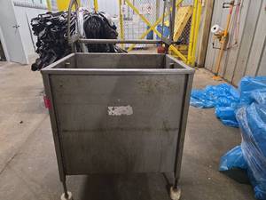 lot 15212 image: Stainless Steel Commercial Deep Fryer Tank