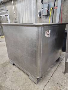 lot 15232 image: Large Stainless Steel Industrial Tote Container