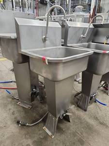 lot 15239 image: Sani-Lav Commercial Stainless Steel Pedestal Sink