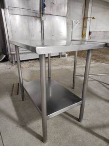 lot 15304 image: Commercial Stainless Steel Prep Table with Undershelf