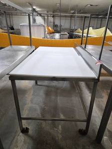 lot 15311 image: Commercial Stainless Steel Prep Table